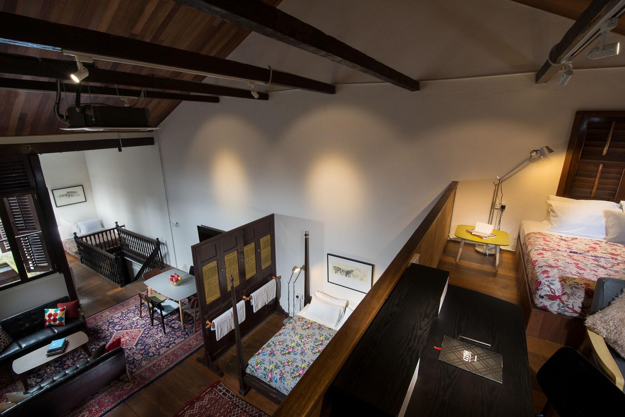 Muntri Mews Hotel